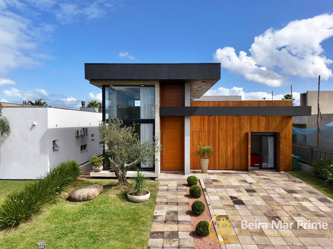 Casa em Condomínio 4 dormitórios para venda, Zona Nova em Capão da Canoa | Ref.: 16479