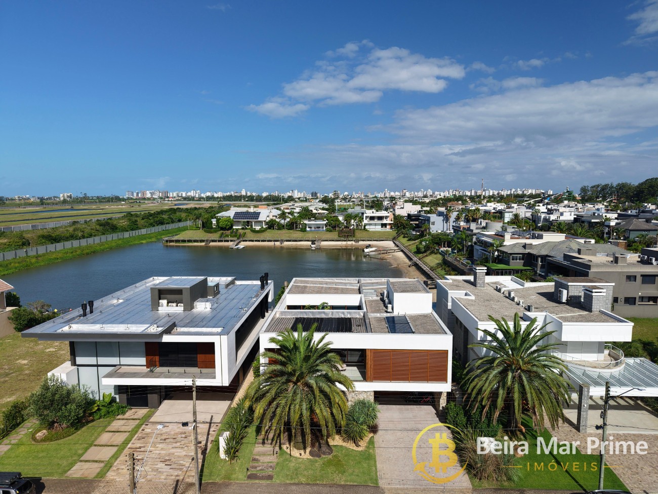 Casa em Condomínio 5 dormitórios para venda, Parque Antártica em Capão da Canoa | Ref.: 20624